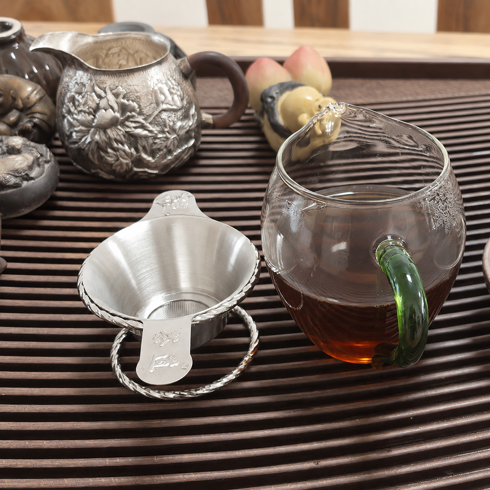 Silver Mesh Tea Filter with Wire Stand — image 6