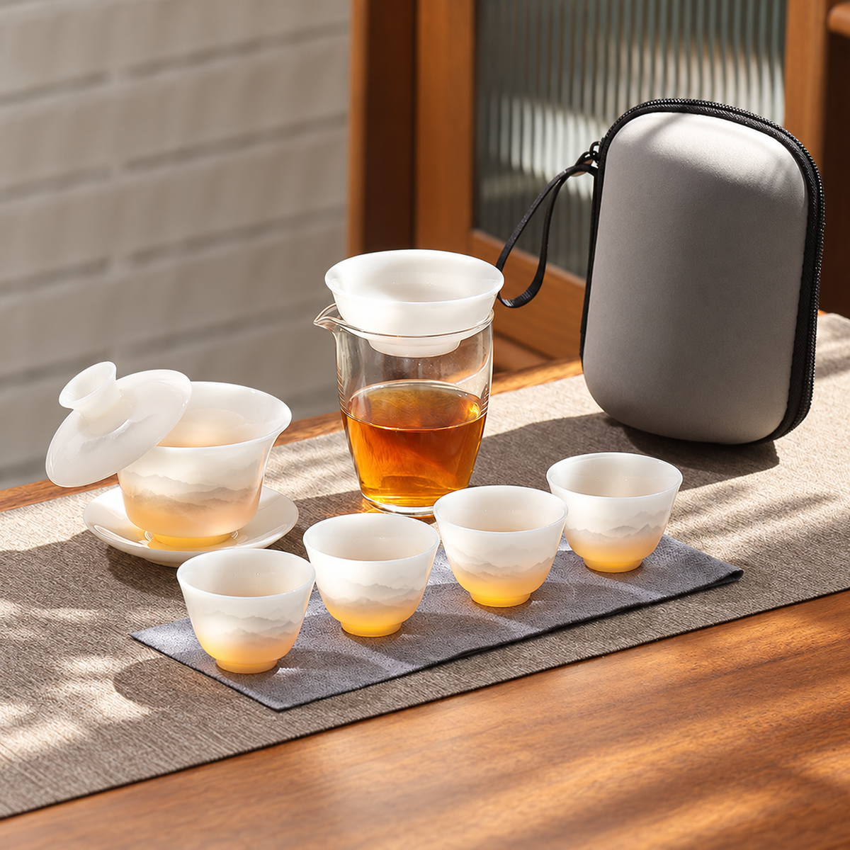 Misty Mountains · Translucent White · Four Cups · Without Tray