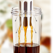 Cold Brew Bottle with Folding Ring Handle — image 4