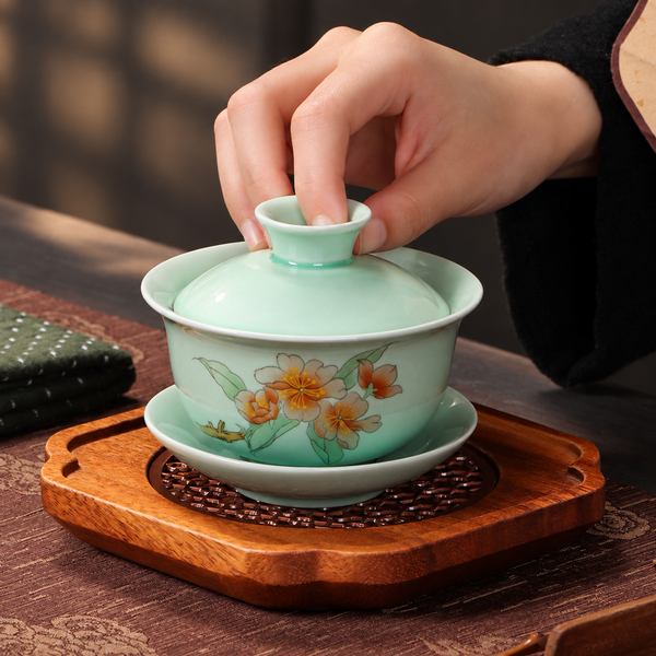 Celadon Gaiwan with Lid and Saucer