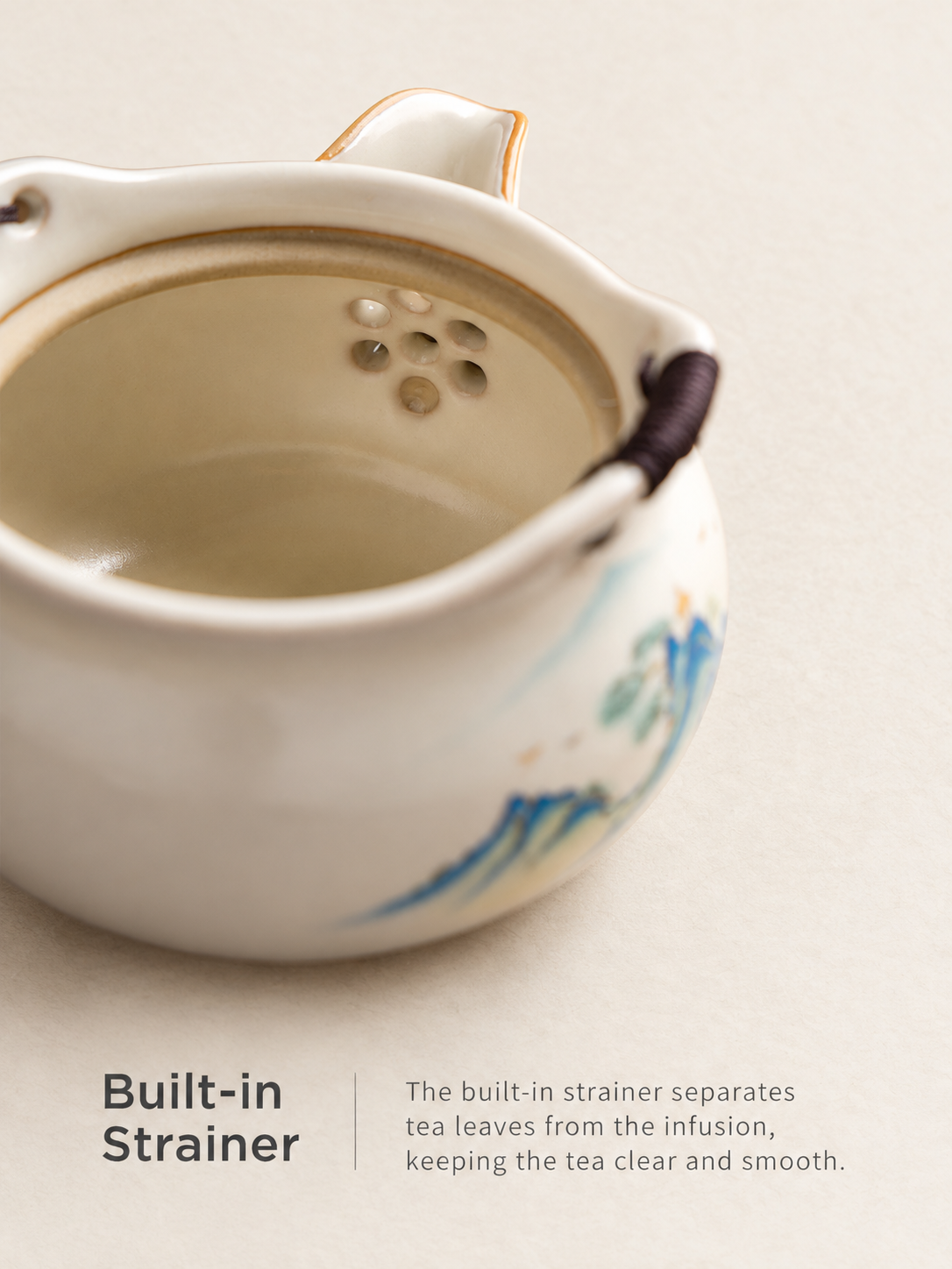 Built-in ceramic strainer