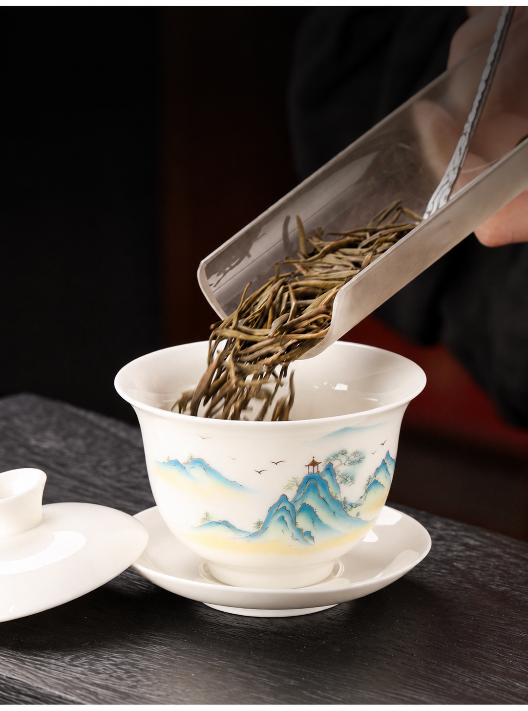 Adding tea to the gaiwan