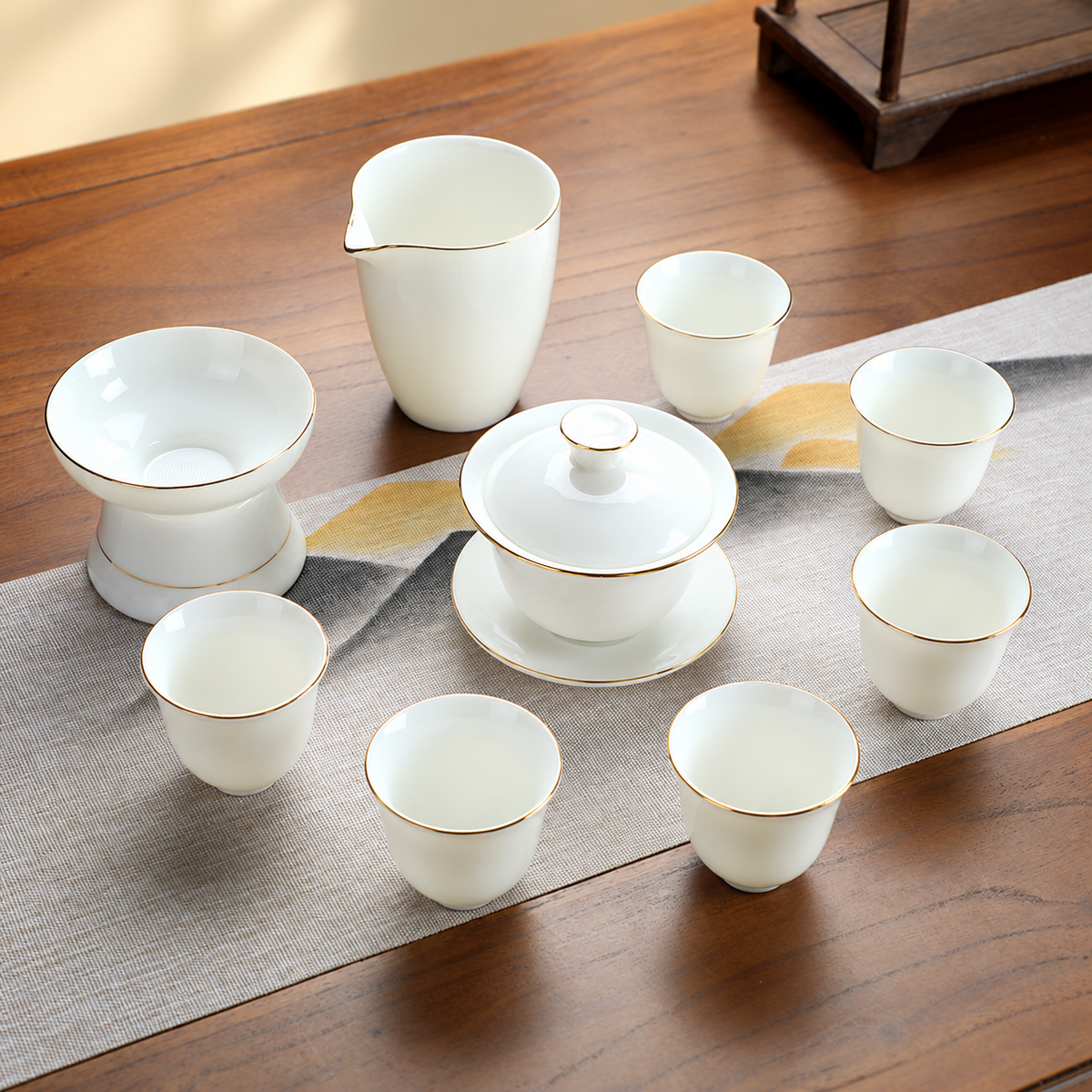 Classic Gaiwan - Six Cups, Pitcher and Filter