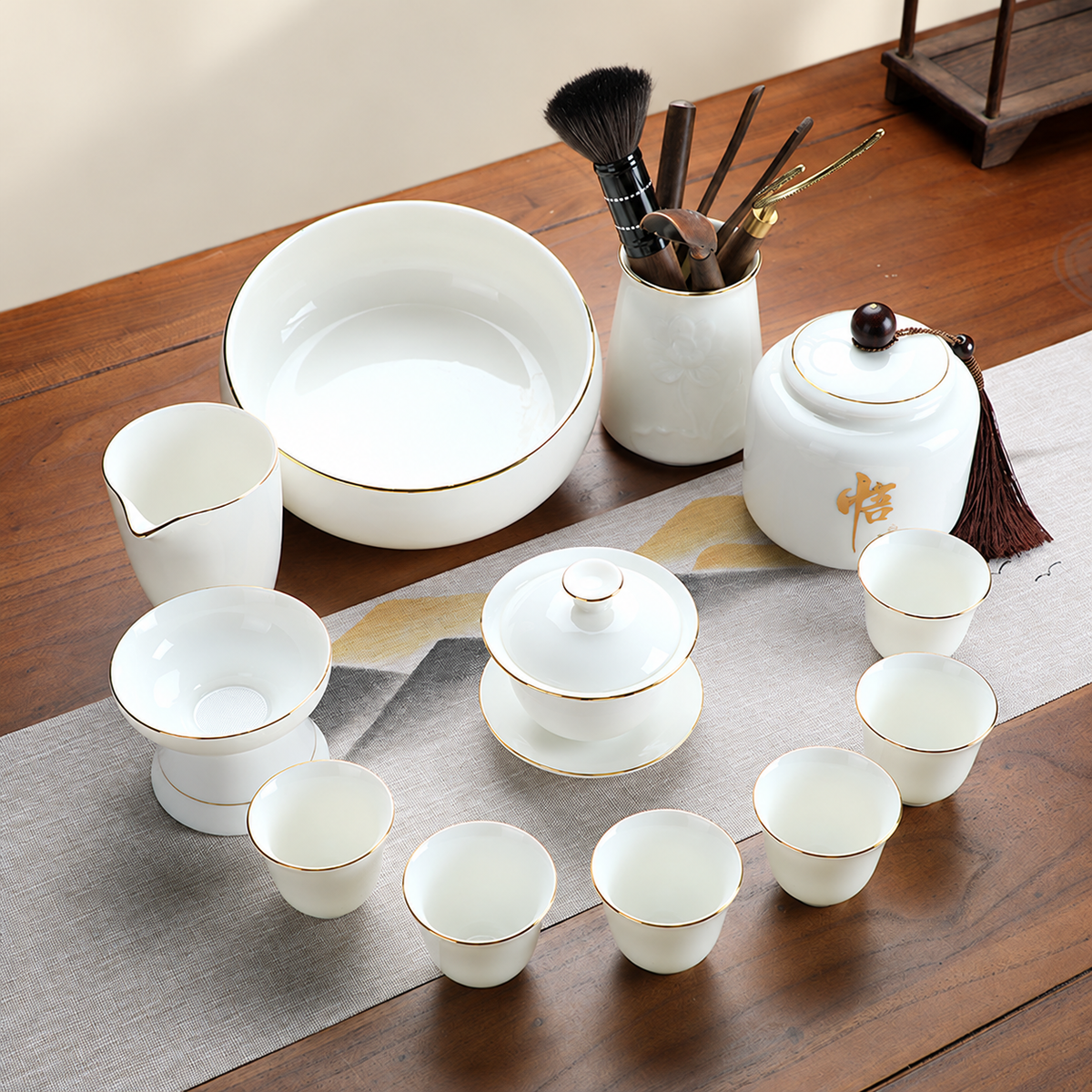 Classic Gaiwan - Six Cups, Pitcher, Filter, Bowl, Jar and Tools