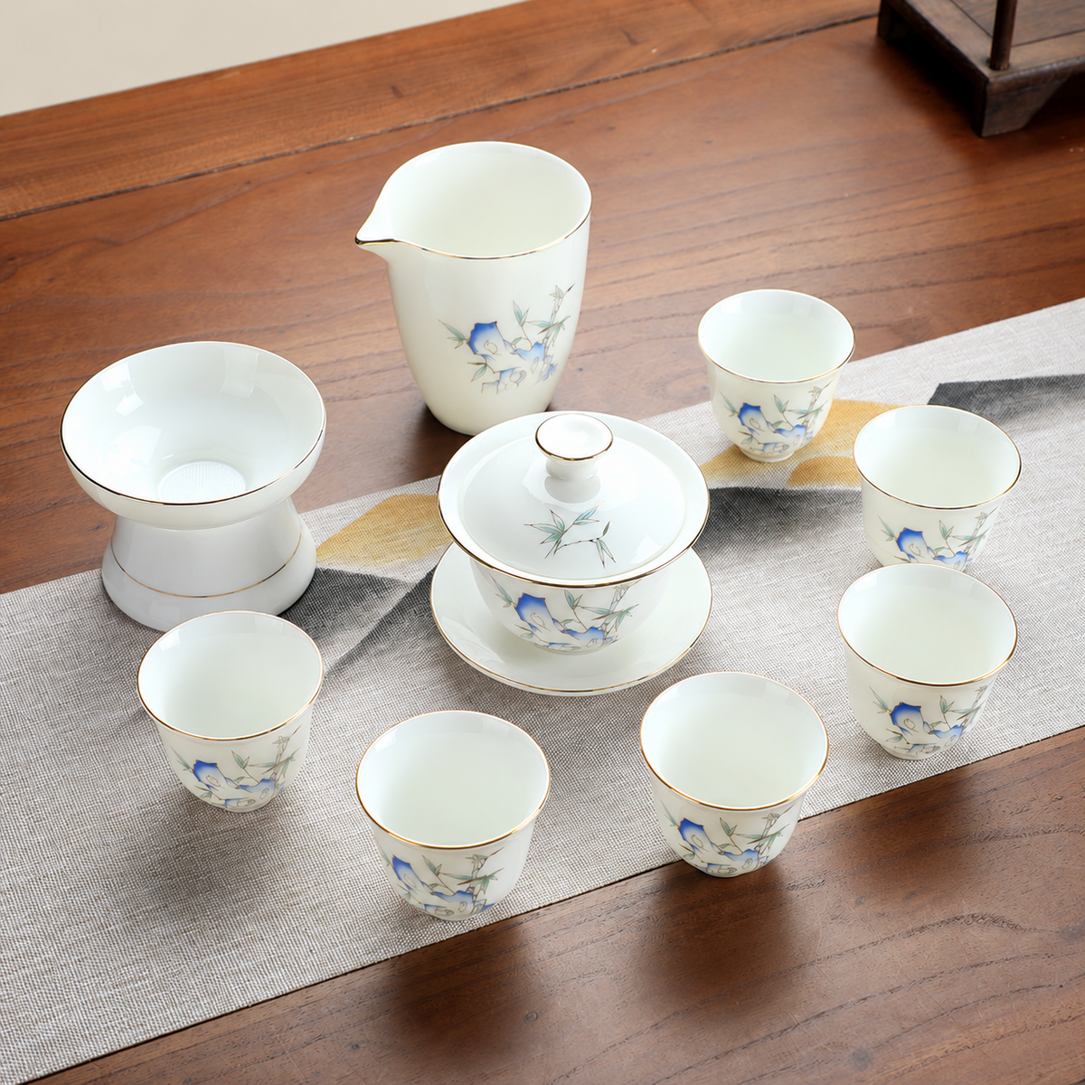 Bamboo Gaiwan - Six Cups, Pitcher and Filter