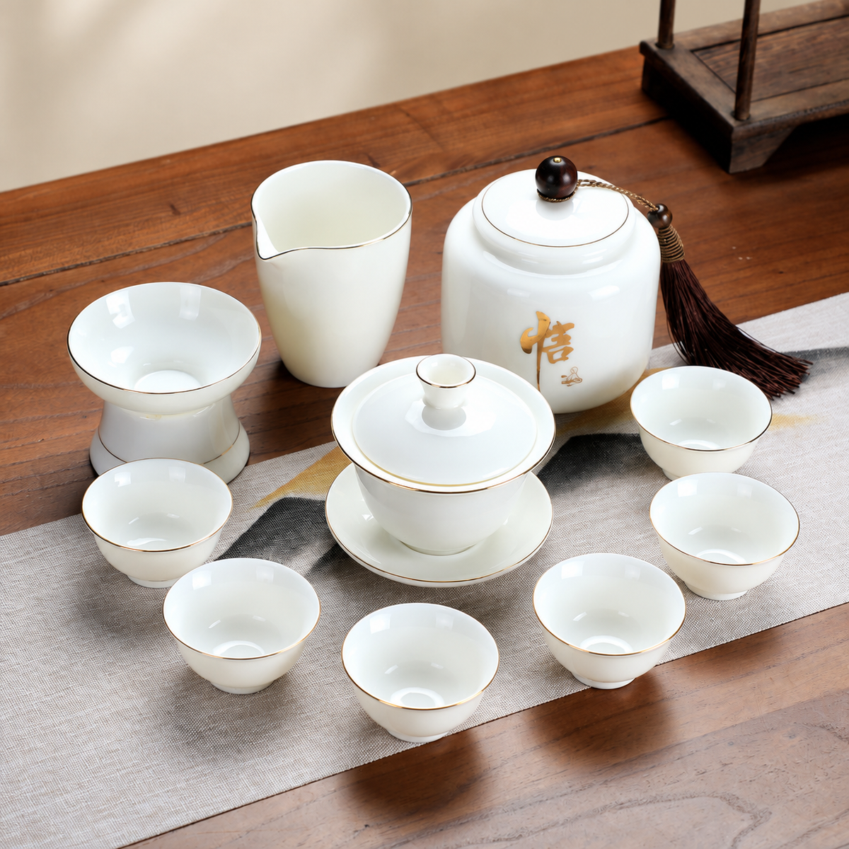 Large Gaiwan - Six Flared Cups, Pitcher, Filter and Jar