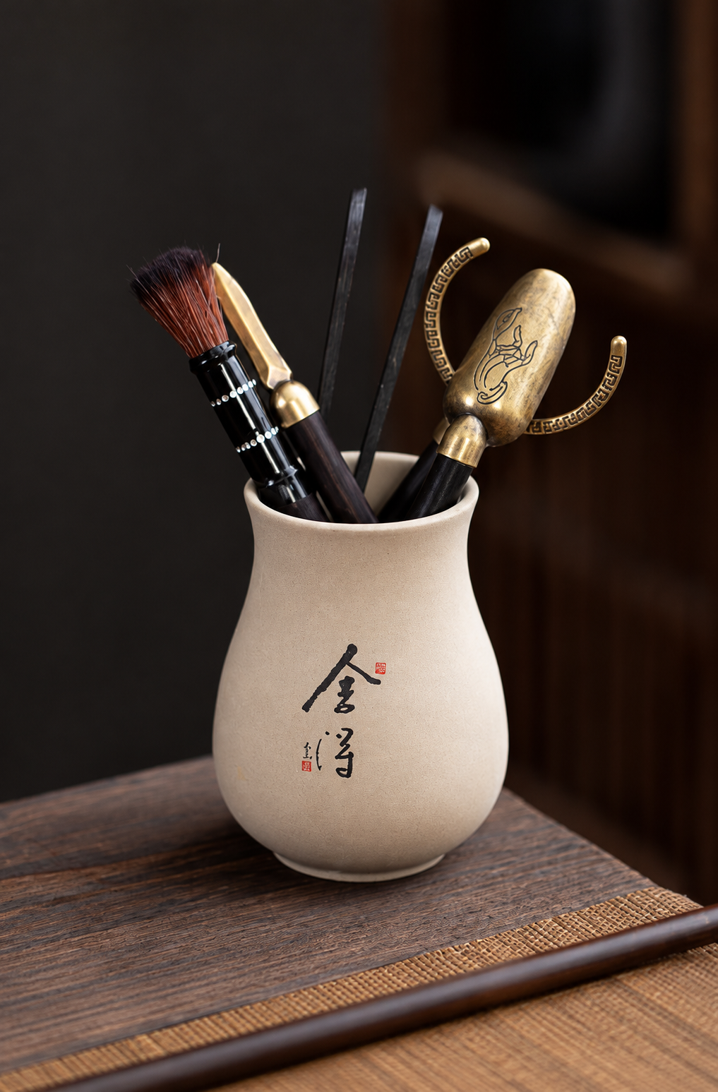 Calligraphy holder