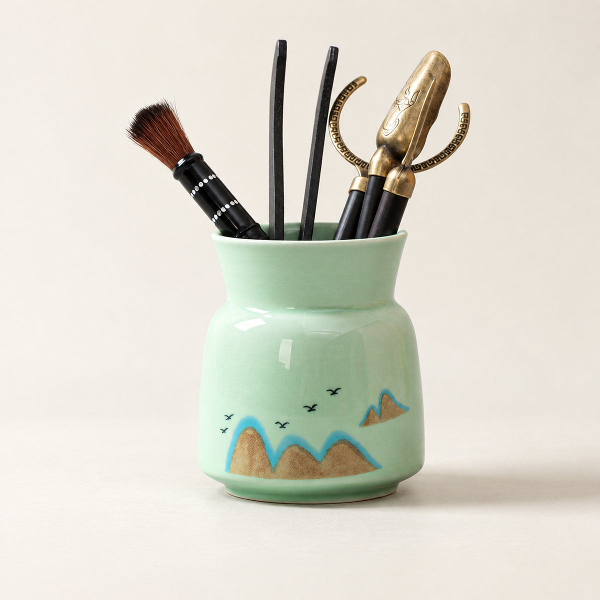 Mint Celadon / Distant Mountains
